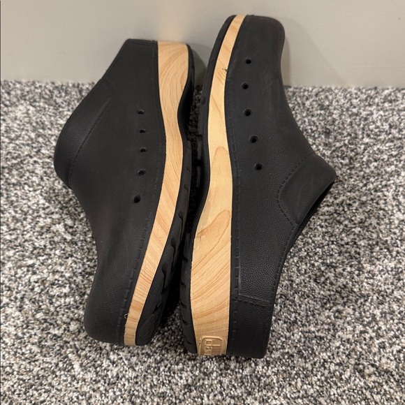 Black Unisex Dansko Kane Slip On Mule Clogs with Faux Wooden Sole Size 11 1/2-12 - Picture 6 of 11